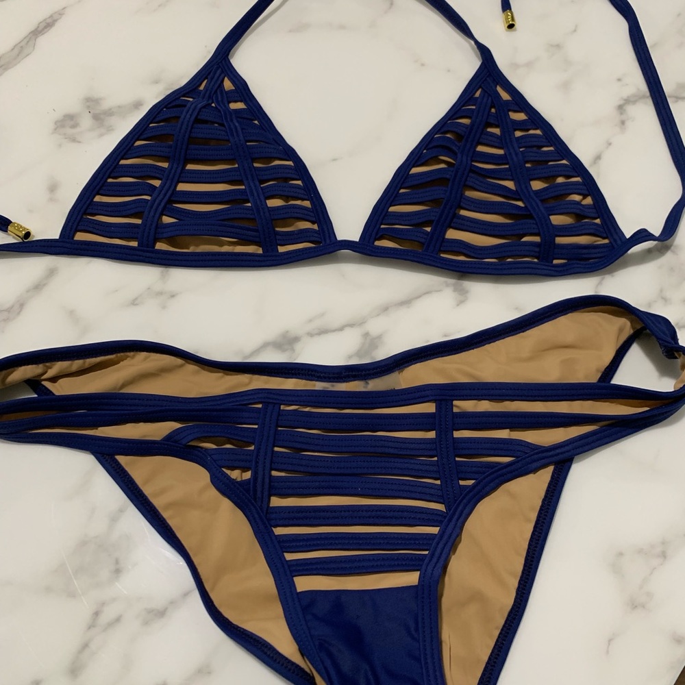 Beach Bunny Hard Summer Bikini XL